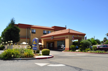 Best Western Plus Fresno Inn